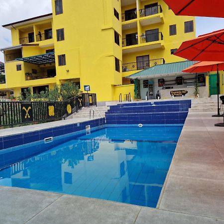 Cactus Creek Hotel Aburi Exterior foto