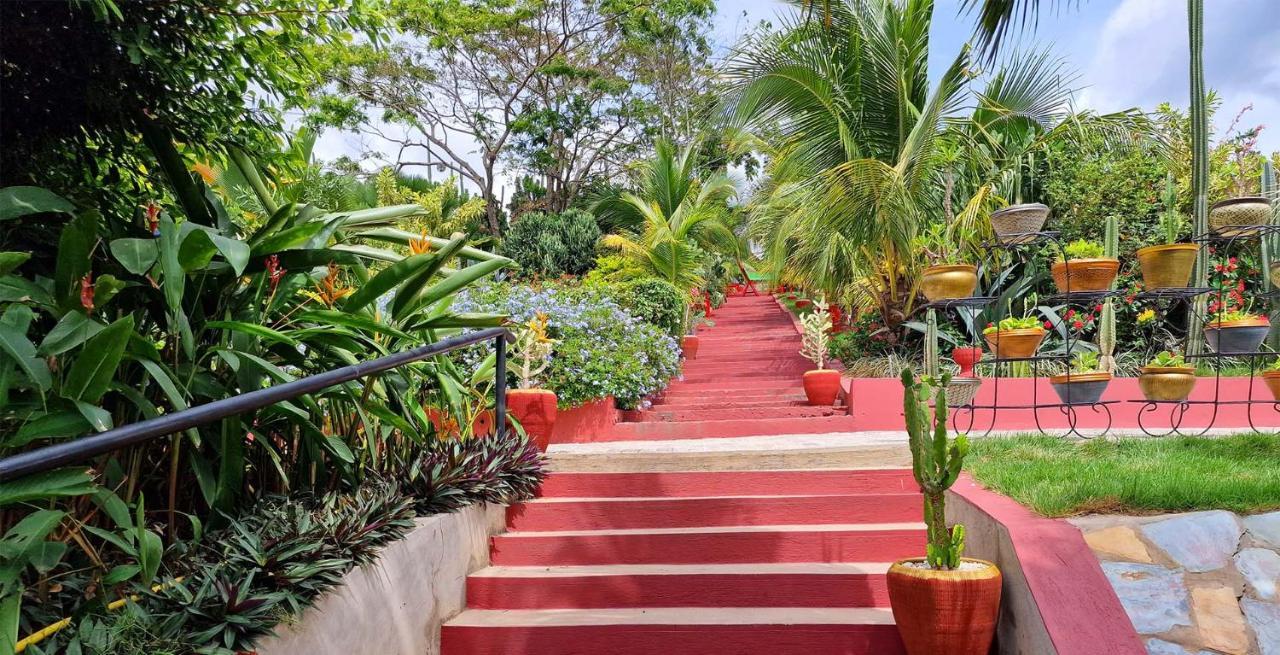 Cactus Creek Hotel Aburi Exterior foto