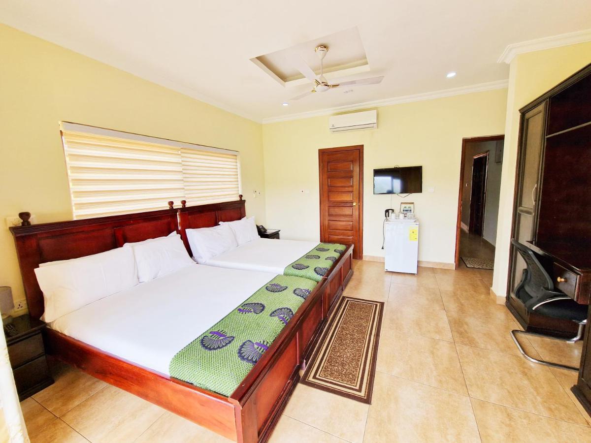 Cactus Creek Hotel Aburi Exterior foto